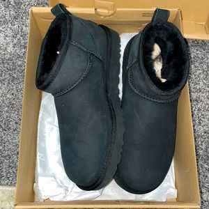 Woman ultra mini Ugg